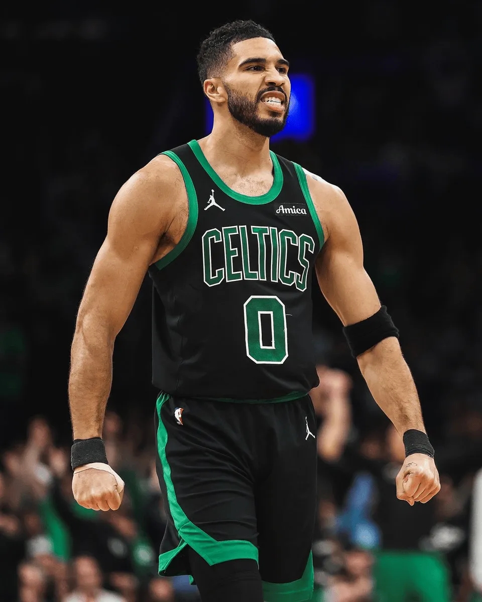 官网电脑版入口关于塔图姆回归赛场，战术调整首场状态亮眼，德国队观众沸腾！的信息